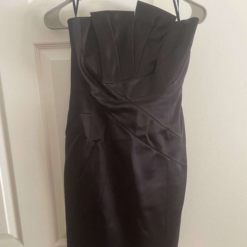 Michael Kors Black Satin Strapless Knee Length Sheath Dress Size 4